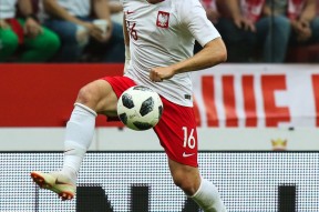 kaiyun电竞-波兰队再胜接近淘汰赛名额一步之遥(波兰队的)