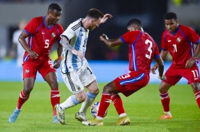 开云电竞平台-包含巴拿马队赢得关键胜利，球迷欢呼雀跃的词条